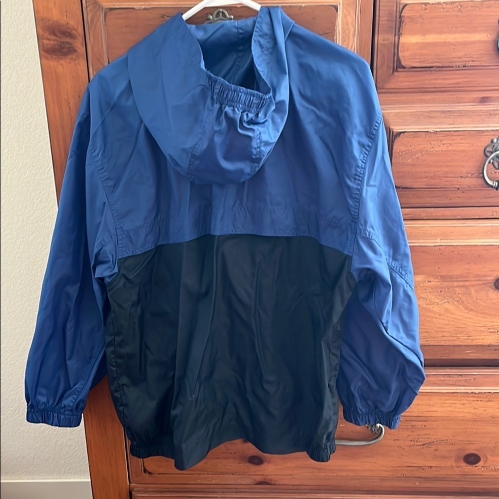 GAP Boy’s Blue and Black Windbreaker Jacket Size XXL Preloved - Picture 6 of 9